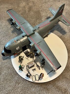 True Heroes Sentinel 1 AB-115 Shark Plane Figure 34" Wingspan Toys R Us GI Joe